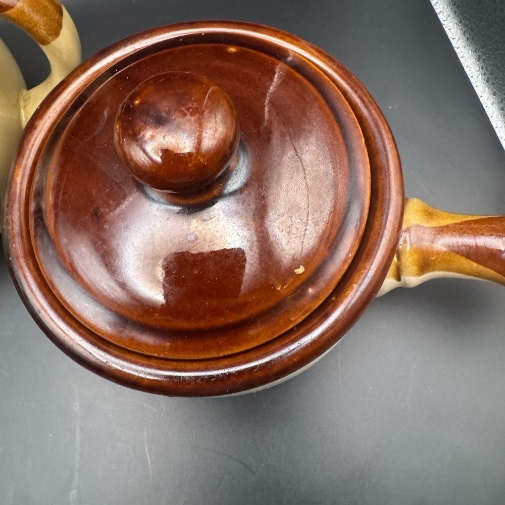 Vintage Brown and Tan Teapot And Two Bowls With Handles And Lids Stoneware Set - Picture 10 of 14